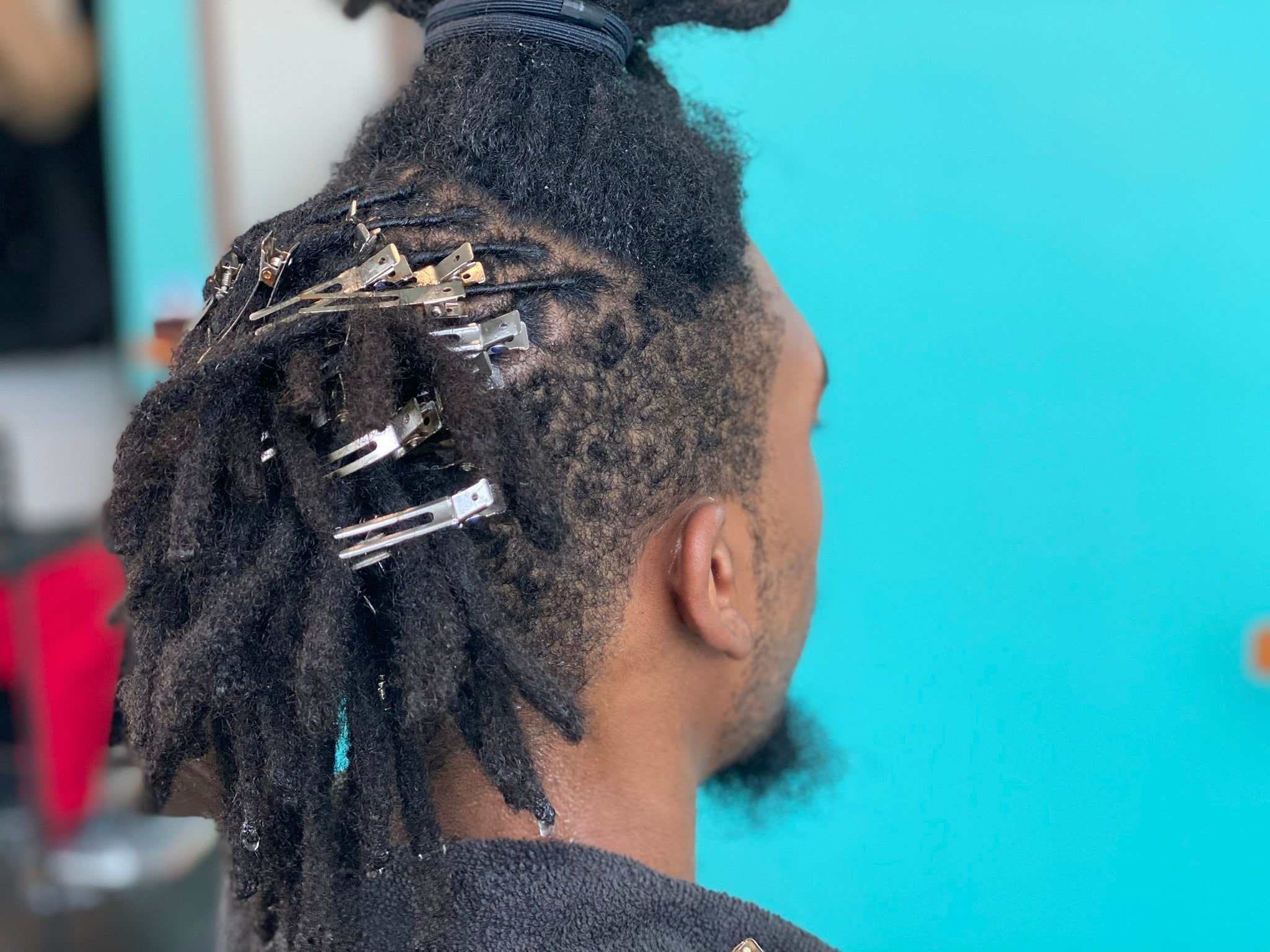 Why Your Locs Smell — What Your Loctician Knows But Won't Always Tell You